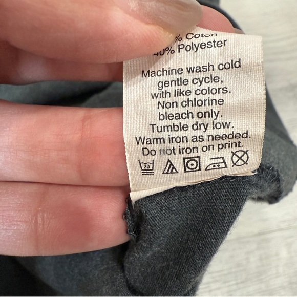 J. Crew Men's Slim Washed Gray V-Neck Shirt Size L - Picture 17 of 17